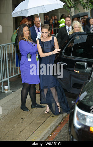 Kristen Stewart kommt auf dem Toronto International Film Festival Premiere von 'Ist Gleich' an der Prinzessin von Wales Theatre in Toronto, Kanada, am 13. September 2015. Foto von Christine Kauen/UPI Stockfoto
