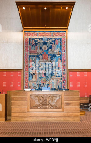 Oslo City Hall, mit Blick auf den Stuhl des Lautsprechers in der Ratssaal im Osloer Rathaus (radhus), Norwegen. Stockfoto