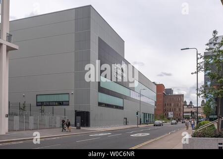 Glasgow, Schottland, Großbritannien, 22. Juni 2019: beeindruckende, moderne Architektur lookingThistle Street Glasgow von der Universität Strathclyde Gebäude in der Stockfoto