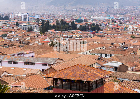 Luftbild vom Mirador de San Cristobel über Cusco, Peru, Südamerika, Stockfoto