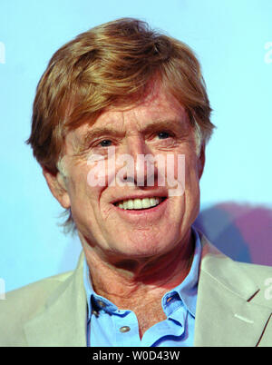 Schauspieler und Umweltaktivistin Robert Redford beteiligt sich an der Kampagne für Amerikas Zukunft" Amerika Zurück"-Konferenz in Washington am 12. Juni 2006. Die Konferenz konzentriert sich auf die Umwelt und Energie Unabhängigkeit. (UPI Foto/Roger L. Wollenberg) Stockfoto