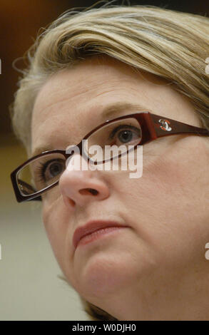 Bildungsministerin Margaret Spellings bezeugt vor einem Haus Bildungs- und Arbeitsmarktpolitik Ausschuss Anhörung auf die Rechenschaftspflicht und Kontrolle der Studentendarlehen in Washington am 10. Mai 2007. (UPI Foto/Kevin Dietsch) Stockfoto