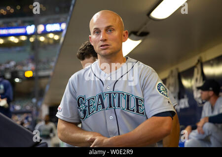 Juni 25, 2019: Seattle Mariners dritter Basisspieler Kyle Seager #15 Während der Major League Baseball Spiel zwischen den Milwaukee Brewers und die Seattle Mariners am Miller Park in Milwaukee, WI. John Fisher/CSM Stockfoto