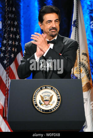 Schauspieler Joe Mantegna liefert die Eröffnungsrede auf die Söhne von Italien der Stiftung 21. jährlichen nationalen Bildungs- und Leadership Awards in Washington am 28. Mai 2009. (UPI Foto/Kevin Dietsch Stockfoto