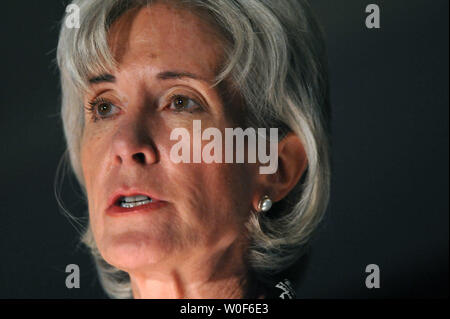 Gesundheit und Soziale Dienste Secretary Kathleen Sebelius liefert Erläuterungen an die US-Administration auf das Altern älterer Medicare Patrol-Konferenz in Washington am 18. August 2009. UPI/Kevin Dietsch Stockfoto