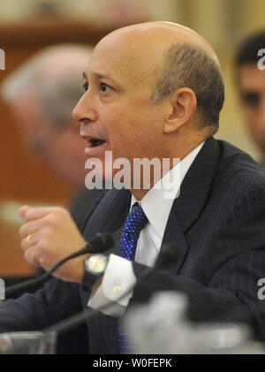 Goldman Sachs Group Chairman und CEO Lloyd Blankfein bezeugt auf die Ursachen der Wirtschaftskrise vor der Finanzkrise Untersuchungskommission in Washington, 13. Januar 2010. UPI/Kevin Dietsch Stockfoto