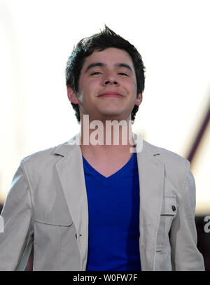 American Idol Runner-up David Archuleta führt auf dem Capitol vierte Probe 2010 auf der National Mall in Washington am 3. Juli 2010. UPI/Alexis C Glenn Stockfoto