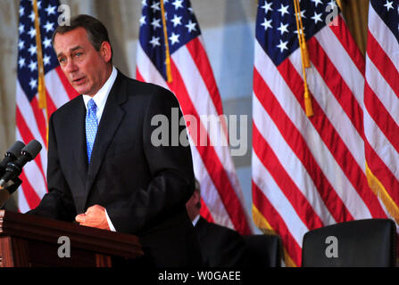 Sprecher des Repräsentantenhauses John Boehner (R-OH) spricht an der Enthüllungsfeier für eine Statue des verstorbenen ehemaligen Präsidenten Gerald R. Ford im US-Kapitol in Washington am 3. Mai 2011. UPI/Kevin Dietsch Stockfoto