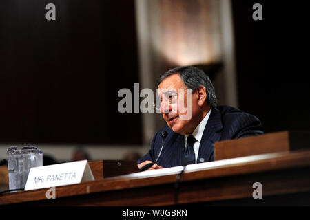 CIA-Direktor Leon Panetta bezeugt während seiner Senate Armed Services der Anhörung zum nächsten Verteidigungsminister in Washington am 9. Juni 2011. UPI/Kevin Dietsch Stockfoto
