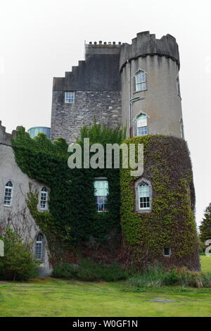 Alten irischen Schloss von Malahide, in der Nähe von Dublin Stockfoto