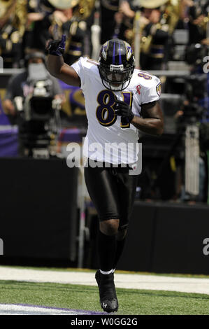 Baltimore Ravens wide receiver Anquan Boldin feiert einen Touchdown auf dem dritten Spiel vom scrimmage gegen die Pittsburgh Steelers bei M&T Bank Stadium in Baltimore, Maryland am 11. September 2011. UPI/Roger L. Wollenberg Stockfoto