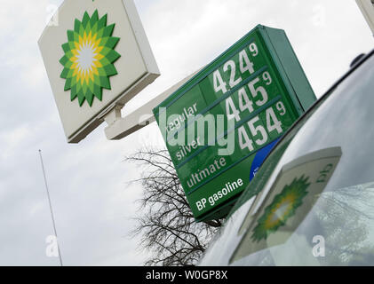 Eine Tankstelle ist in Washington, D.C. am März 30, 2012 gesehen. UPI/Kevin Dietsch Stockfoto