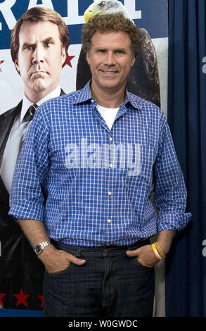 Will Ferrell kommt für ein Screening von seinen Film "Die Kampagne" im Newseum am 31. Juli, 2012 in Washington, D.C. UPI/Kevin Dietsch Stockfoto