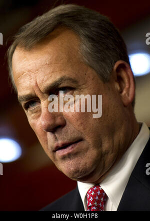 Sprecher des Repräsentantenhauses John Boehner (R-OH) spricht mit der Presse am 14. Februar 2013 in Washington, D.C., UPI/Kevin Dietsch Stockfoto