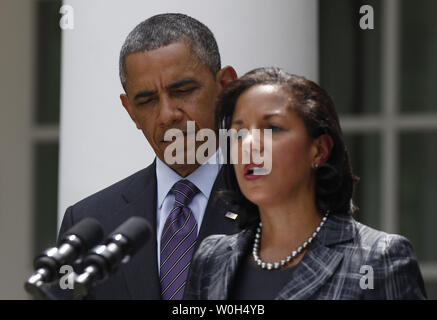 Us-Präsident Barack Obama hört als UN-Botschafterin Susan Rice, die er als Nationaler Sicherheitsberater gewählt hat, zu aktuellen Nationalen Sicherheitsberater Tom Donilon, Rücktritt, im Rosengarten des Weißen Hauses am 5. Juni 2013 zu ersetzen. UPI/Molly Riley Stockfoto