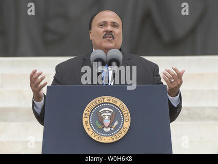 Martin Luther King III liefert Erläuterungen während der 50. Jahrestag der Marsch auf Washington am Lincoln Memorial in Washington, D.C. am 28. August 2013. Tausende am Denkmal versammelt, um den Geburtstag von Martin Luther King Jr.'s" zu feiern, ich habe einen Traum' Rede. UPI/Kevin Dietsch Stockfoto