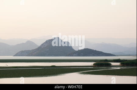 Skutari See an der Grenze zu Montenegro und Albanien. Stockfoto