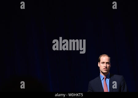 Der britische Prinz William, Herzog von Cambridge, liefert Erläuterungen auf der internationalen Korruption Jäger Allianz Konferenz, bei der Weltbank am 8. Dezember 2014 in Washington, D.C., UPI/Kevin Dietsch Stockfoto