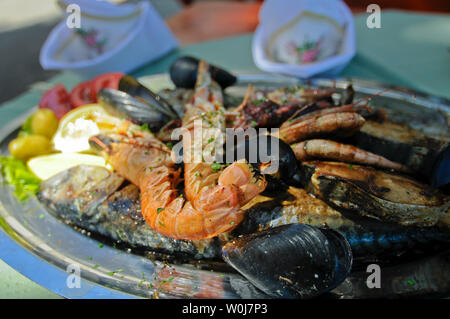 Meeresfrüchte salaf in Korcula, Kroatien Stockfoto