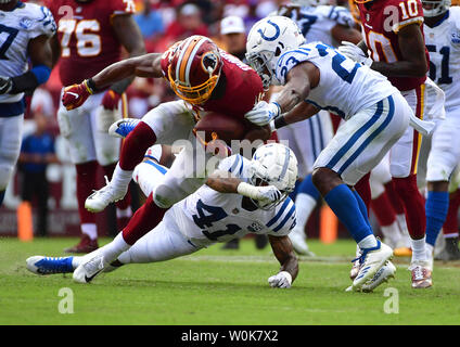 Washington Redskins zurück läuft, Chris Thompson (25) läuft gegen die Indianapolis Colts im vierten Quartal bei FedEx Field in Landover, Maryland auf Sept. 16, 2018. Foto von Kevin Dietsch/UPI Stockfoto