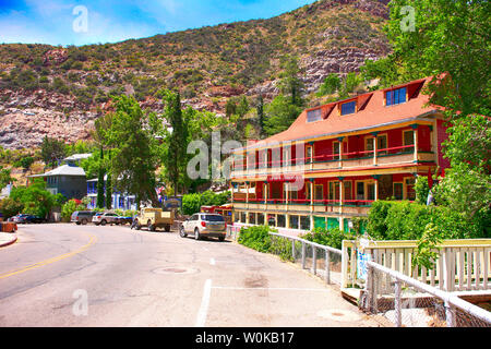 The Inn at Castle Rock Hotel auf Tombstone Canyon Road in Bisbee, AZ Stockfoto