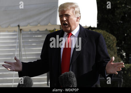 Us-Präsident Donald Trump spricht mit den Medien auf dem Südrasen des Weißen Hauses in Washington am 29. November 2018 vor seiner Abreise für die Staats- und Regierungschefs der G20-Gipfel in Buenos Aires, Argentinien. Foto von Yuri Gripas/UPI Stockfoto