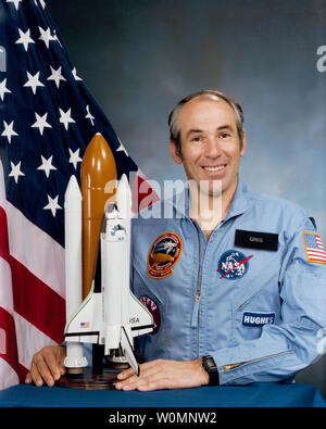 Offizielle NASA-Porträt, 1985, von Gregory B. Jarvis, Nutzlast Spezialist für STS-51-L. Am 28. Januar 1986, um 11:39 Uhr EST, die Raumfähre Challenger und ihre siebenköpfige Besatzung waren verloren, wenn eine eingerissene O-Ring in die richtige Solid Rocket Booster verursacht eine Explosion 73 Sekunden nach dem Start. UPI Stockfoto