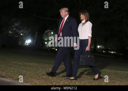 Präsident Donald Trump und First Lady Melania Trump kommen auf der South Lawn des Weißen Hauses am Juli 16, 2018 in Washington, DC., nach einer siebentägigen Reise nach Europa. Foto von Oliver Contreras/UPI Stockfoto