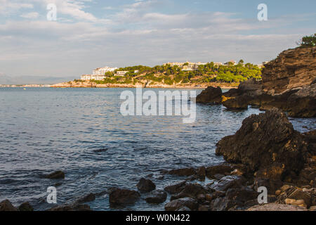 Einige Apartments in der Küste von Salou. Reiseziel in Katalonien, Spanien Stockfoto