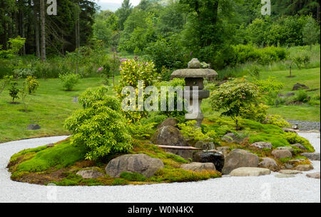 Blick auf den neuen japanischen Garten Cowden in Dollar, Clackmannanshire, Schottland, Großbritannien Stockfoto