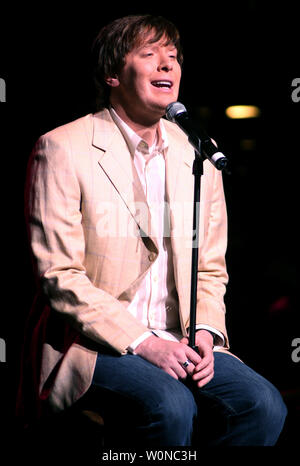 Clay Aiken führt in Konzert im Kravis Center in West Palm Beach, Florida, am 18. August 2007. (UPI Foto/Martin Fried) Stockfoto