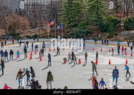 New York Eisläufer Spaß im Central Park Stockfoto