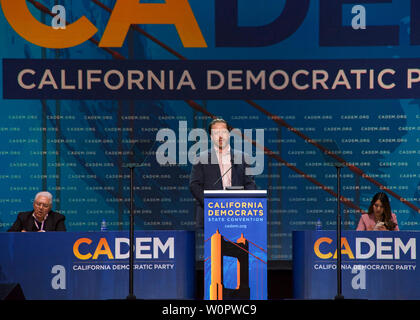 San Francisco, CA - 01. Juni 2019: Präsidentschaftskandidat Joe Sanberg, US-amerikanischer Unternehmer und Investor bei der demokratischen nationalen Conventi Stockfoto