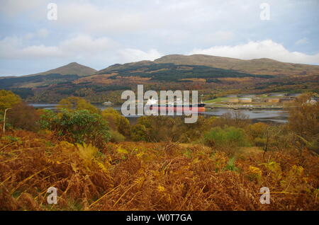 Finnart Oil Terminal. Ardgartan Halbinsel. Der Loch Lomond und Cowal Weg. Halbinsel Cowal. Hochland. Schottland. Großbritannien Stockfoto