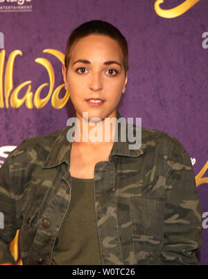 Alexa Benkert, Roter Teppich bei Benefizkonzert ALADDIN & FRIENDS IN CONCERT in der Neue Flora, Hamburg Stockfoto
