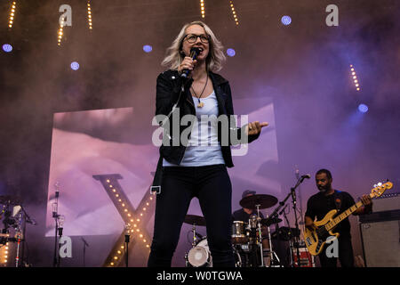 Kiel, Deutschland - 16. Juni 2018: Stefanie Heinemann ist in der Rathaustage während der Kieler Woche 2018 Stockfoto