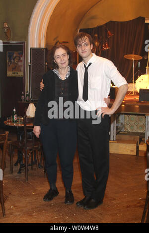 Hermine Huntgeburth (Regie), Jan Bülow, Pressetermin am Set von LINDENBERG! MACH DEIN DING, Hamburg Poppenbuettel, 26.11.2018 Stockfoto