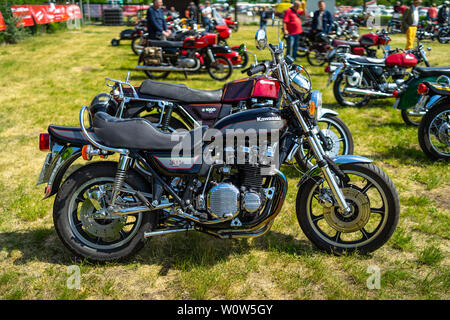 PAAREN IM GLIEN, Deutschland - 19. MAI 2018: Motorrad Kawasaki LTD 1000, 1983. Oldtimer-show 2018 sterben. Stockfoto