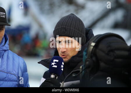 Martin Schmitt (TV-Experte/Skisprung-Experte, Eurosport, Ex-Weltmeister) beim Auftaktspringen Oberstdorf Vierschanzentournee 18.-19. Stockfoto