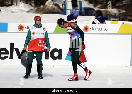 Janosch Brugger (WSG Schluchsee/Deutschland) nach dem Zieleinlauf beim Teamsprint Skilanglauf FIS Nordische Ski-WM 2019 in Seefeld Stockfoto