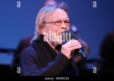 Volker Lechtenbrink, Soloabend "Kommen Sie ruhig rein - Lieder und Geschichten', St. Pauli Theater Hamburg, 22.02.2019 Stockfoto