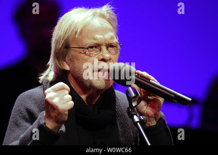 Volker Lechtenbrink, Soloabend "Kommen Sie ruhig rein - Lieder und Geschichten', St. Pauli Theater Hamburg, 22.02.2019 Stockfoto