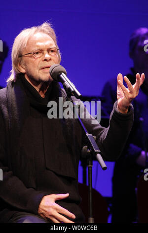 Volker Lechtenbrink, Soloabend "Kommen Sie ruhig rein - Lieder und Geschichten', St. Pauli Theater Hamburg, 22.02.2019 Stockfoto