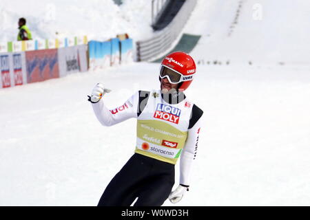 Markus Eisenbichler (TSV Siegsdorf) nach seinem zweiten Sprung beim Mixed Mannschaft Skispringen, FIS Nordische Ski-WM 2019 in Seefeld Stockfoto