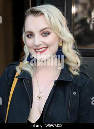 London, Großbritannien. 27 Juni, 2018. Evanna Lynch an der TIERSCHUTZVEREIN Tier Meister Ehren bei BAFTA in London Quelle: SOPA Images Limited/Alamy leben Nachrichten Stockfoto