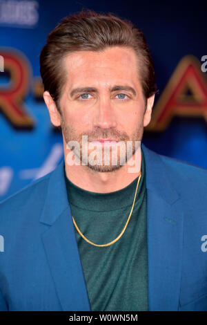 Los Angeles, USA. 26 Juni, 2019. Jake Gyllenhaal bei der Weltpremiere des Films 'Spider-Man: Weit weg von zu Hause' an der TCL Chinese Theater. Los Angeles, 26.06.2019 | Verwendung der weltweiten Kredit: dpa/Alamy leben Nachrichten Stockfoto