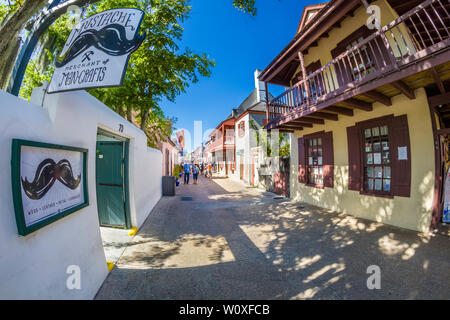 Touristen auf historische St George Street in der Innenstadt von St. Augustine Florida Amerika älteste Stadt Stockfoto