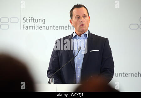 28. Juni 2019, Berlin: Richard Grenell, amerikanischer Botschafter in Deutschland, die Deutsche Familie Business Day 2019 und eine Rede. Foto: Wolfgang Kumm/dpa Stockfoto