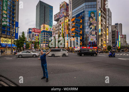 Tokio - 18. Mai 2019: Innenstadt Stadtteil Akihabara in Tokio, Japan. Stockfoto