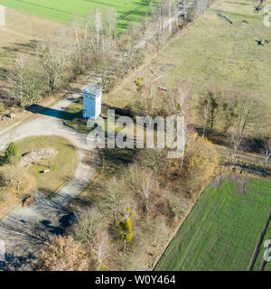 Oblique Luftaufnahme eines ehemaligen Wachturm an der innerdeutschen Grenze zwischen der Bundesrepublik Deutschland und der Deutschen Demokratischen Republik Stockfoto